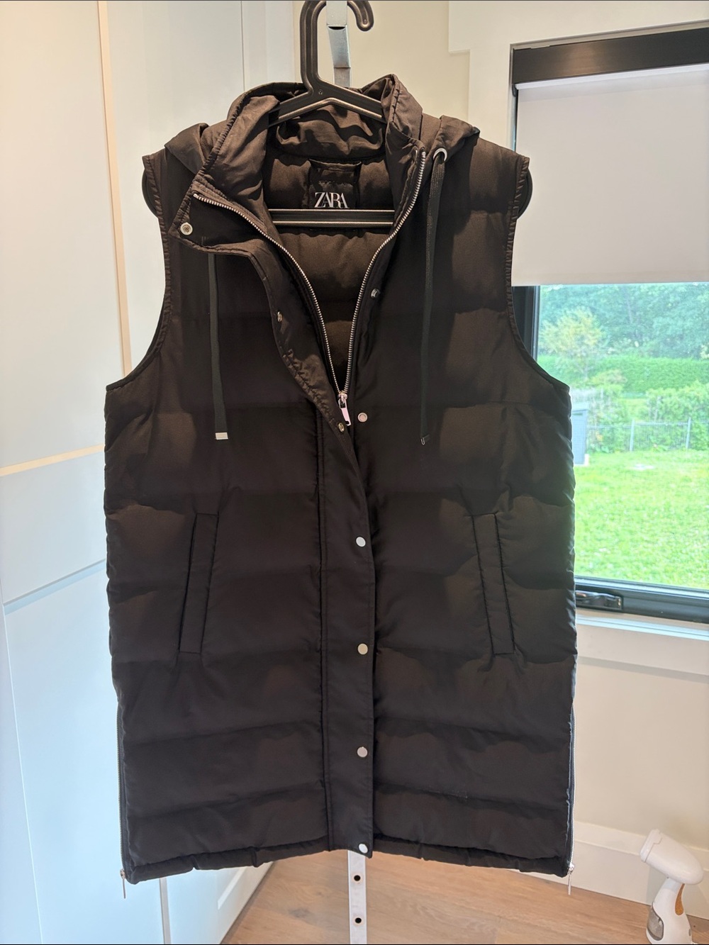 Zara Black Quilted Hooded Puffer Vest